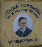 Sztandar Szko�y Podstawowej w Miliszewach, fot. Jaros�aw D�browa.