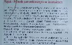 Fragment tablicy informacyjnej - Pomnik pomordowanych w Janowicach, gm. Pi�tek. (fot. Zbigniew Adamas, w dn. 19.05.2011r.)  