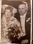 Kazimierz Barszczewski wraz z Iren� Mari� z Bogielskoch w dniu ich �lubu, 5 stycznia 1935 r. (fot. ze zb. rodzinnych).