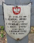 Franciszek Kowalak, upami�tniony na imiennej tablicy epitafijnej na kwaterze wojennej na cmentarzu rzymskokatolickim w Rybnie. Stan z 2005r.