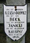 Szczepan Janicki upami�tniony na imiennej tablicy epitafijnej na jednej z mogi� zbiorowych kwatery wojennej na cm. parafialnym w Juliopolu. Stan z dn. 18. 12. 2004 r. (fot. Marcin Prengowski).