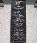 Kpt. Romuald Stelmach upami�tniony na tablicy pami�tkowej wmurowanej w �cian� kaplicy cmentarza wojskowego pw. �w. Jerzego w �odzi, ul. Wojska Polskiego (fot. Zbigniew Adamas).