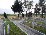 Por. Adam D�bski - Wydzielona kwatera wojenna �o�nierzy Wojska Polskiego - cmentarz parafii rzymskokatolickiej pw. Naj�wi�tszej Marii Panny Kr�lowej i �w. Aleksego w Tumie. (fot. Zbigniew Adamas, w dn. 08.09.2011r.)