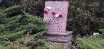Strz. J�zef Jaworski - Zbiorowa mogi�a wojenna �o�nierzy Wojska Polskiego poleg�ych we wrze�niu 1939 r. na cmentarzu parafii rzymskokatolickiej pw. �w. Marcina w Strykowie. (fot. Zbigniew Adamas, w dn. 31.10.2011r.)