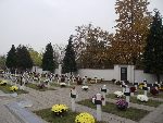 Franciszek Zbro�ek - Wydzielona kwatera wojenna �o�nierzy Wojska Polskiego na cmentarzu parafii rzymskokatolickiej pw. �w. Jakuba Aposto�a w Zdunach. (fot. Zbigniew Adamas, w dn. 31.10.2011r.)