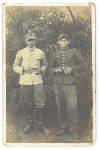 Tomasz Kubicki (z prawej) jako �o�nierz Wojska Polskiego (fot. ze zb. rodzinnych).