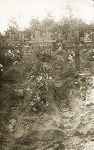 Gr�b Witolda Kuli na cmentarzu w Modlnej. Wiosna 1940 r. Fot. ze zb. pryw. Daniela Szczepaniaka.