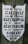 Franciszek G�recki upami�tniony na imiennej tabliczce epitafijnej na jednej z mogi� zbiorowych kwatery wojennej na cmentarzu parafialnym w Juliopolu. Stan z dn. 18 grudnia 2004 r. (fot. Marcin Prengowski).