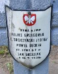 Jan Sroczy�ski, upami�tniony na imiennej tablicy epitafijnej na kwaterze wojennej na cmentarzu rzymskokatolickim w Rybnie. Stan z 2005r.