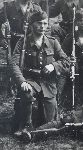 Stanis�aw Nadolny jako �o�nierz 57 pu�ku piechoty, 1938 r. (kadr fot. z Archiwum Rodziny Nadolnych, udost�pni�a Bo�ys�awa Nadolna).