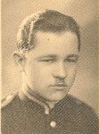 Jerzy Karol Lewandowski jako kadet Korpusu Kadet�w nr 3 w Rawiczu (fot. ze zb. rodzinnych).