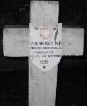 Moszek Rozencwejg, upami�tniony na imiennej tablicy epitafijnej na cmentarzu wojennym w Sochaczewie - Trojanowie, Al. 600-lecia. Stan z 2005 r.