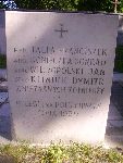 Strz. Konrad Konieczka upami�tniony na imiennej tablicy epitafijnej na mogile zbiorowej w wydzielonej kwaterze wojennej na cm. katedralnym w �owiczu. Stan z dn. 12.08.2012 r. (fot. B�a�ej Kucharski).
