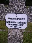 Franciszek Graszka upami�tniony na imiennej tablicy epitafijnej na mogile zbiorowej na cm. wojennym w Rydwanie. Stan z dn. 31.08.2012 r. (fot. B�a�ej Kucharski).
