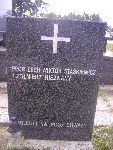 Ppor. Lech Sta�kiewicz upami�tniony na imiennej tablicy epitafijnej na mogile zbiorowej w obr�bie kwatery wojennej �o�nierzy Wojska Polskiego na cmentarzu parafii rzymskokatolickiej pw. �w. Macieja Aposto�a i �w. Ma�gorzaty w Bednarach. Stan z dn. 06.09.2012 r. (fot. B�a�ej Kucharski).
