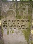 Strz. Antoni Ignaczak upami�tniony na imiennej tablicy epitafijnej na mogile zbiorowej na cm. wojennym w Kompinie. Stan z dn. 15.09.2012 r. (fot. B�a�ej Kucharski).