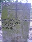 Strz. (kpr.) Jan Kalinowski upami�tniony na imiennej tablicy epitafijnej na mogile zbiorowej na cm. wojennym w Kompinie. Stan z dn. 15.09.2012 r. (fot. B�a�ej Kucharski).