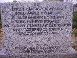 Strz. J�zef B�czkowski (Baczkowski) upami�tniony na imiennej tablicy epitafijnej na mogile zbiorowej w obr�bie kwatery wojennej �o�nierzy Wojska Polskiego na cm. parafii rzymskokatolickiej pw. Nawiedzenia Naj�wi�tszej Marii Panny i �w. J�zefa w Bielawach. Stan z dn. 29.09.2012r. (fot. B�a�ej Kucharski).