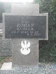 Strz. Roman Kusiak upami�tniony na imiennej tablicy epitafijnej na mogile zbiorowej w obr�bie kwatery wojennej �o�nierzy Wojska Polskiego na cmentarzu parafialnym w Woli Cyrusowej. Stan z dn. 21.09.2013r. (fot. B�a�ej Kucharski).