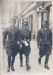 Oficerowie 4 Pu�ku Artylerii Lekkiej w Inowroc�awiu w czasie s�u�by tam�e ppor. Edwarda Lankamera, Inowroc�aw, 1938/1939 r. (fot. ze zb. rodzinnych).