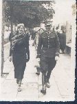 Ppor. Edward Lankamer z narzeczon� Helen� Grabarczyk, Be�chat�w, ul. Ko�ciuszki, 1939 r. (fot. ze zb. rodzinnych).