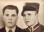 Filip z poszukiwanym w dalszym ci�gu bratem Jackiem Kaszczy�cem, kt�ry zgin�� w kamienio�omach w Niemczech.