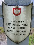 Izer Sztenberg, upami�tniony na imiennej tablicy epitafijnej na kwaterze wojennej na cmentarzu rzymskokatolickim w Rybnie. Stan z 2005r.
