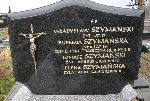 Tablica nagrobna W�adys�awa i Eufemii Szyma�skich, zamordowanych w �ladowie - cm. parafialny w Brochowie.
