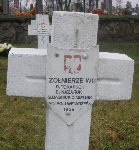 Damian Mielnik, upami�tniony na imiennej tablicy epitafijnej na cmentarzu wojennym w Sochaczewie - Trojanowie, Al. 600-lecia, Stan z 2005 r.