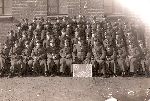 Por. Stefan D�bek (siedzi w I rz�dzie, trzeci od lewej) w towarzystwie m.in. p�k. Alfreda Konkiewicza, dow�dcy 70 pp (siedzi po�rodku) w 1938 r. w�r�d uczestnik�w VI Kursu Instruktorskiego 17 DP (fot. za: M. Kaczmarek, Pleszewski 70 Pu�k Piechoty w fotografii, Pleszew 2009, s. 25).