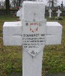 Tomasz K�pa (Kempa), upami�tniony na imiennej tablicy epitafijnej na cmentarzu wojennym w Sochaczewie - Trojanowie, Al. 600-lecia. Stan z 2005 r.