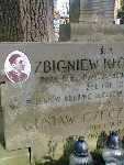Ppor. Zbigniew K�opotowski upami�tniony na imiennej tablicy epitafijnej jednego z grob�w na Cmentarzu Wojskowym w Warszawie, ul. Pow�zkowska. Stan z dn. 27. 10. 2013 r. (fot. Krzysztof Go�dzik).