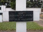 Bronis�aw Wi�c�awski upami�tniony na imiennej tablicy epitafijnej w obr�bie kwatery wojennej na cm. parafialnym w Zdunach. Stan z dn. 24. 07. 2011 r. (fot. Micha� Borkowski).