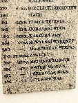 Szer. Ludwik Melonek upami�tniony na jednej z dwudziestu jeden zbiorczych imiennych tablic epitafijnych wmurowanych w �cian� Pami�ci w obr�bie kwatery wojennej na cmentarzu parafialnym w ��czycy, ul. Kaliska. Stan z dn. 09. 08. 2015 r. (fot. udost�pniona przez Daniela Karpi�skiego).