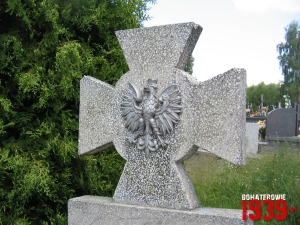S�upia, mogi�a zbiorowa (fot. T. Karolak).