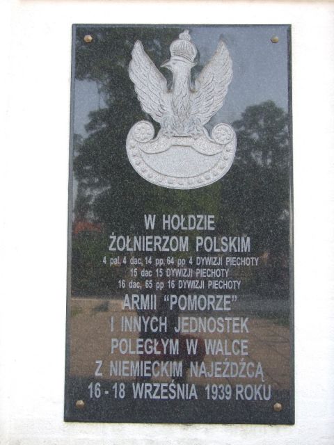 Zduny, kwatera wojenna (fot. Micha� Borkowski).