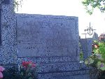 Pi�tek, ul. Literacka, mogi�a zbiorowa (3). Stan z dn. 30. 05. 2011 r. (fot. Zbigniew Adamas).