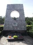 W�oc�awek, ul. Chopina, kwatera wojenna. Stan z dn. 03. 09. 2011 r. (fot. Zbigniew Adamas).