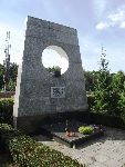 W�oc�awek, ul. Chopina, kwatera wojenna. Stan z dn. 03. 09. 2011 r. (fot. Zbigniew Adamas).