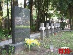 B�onie, ul. Towarowa, mogi�a zbiorowa. Stan z dn. 05. 07. 2012 r. (fot. Tomasz Karolak).