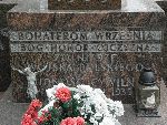 Zakroczym, ul. Ojca Honorata Ko�mi�skiego, kwatera wojenna. Stan z dn. 20 czerwca 2010 r. (fot. Leszek Gach).