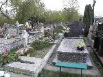 Nowy Dw�r Mazowiecki, ul. S�owackiego, kwatery wojenne. Stan z dn. 23. 04. 2010 r. (fot. Leszek Gach).