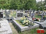 Be�ch�w, mogi�a zbiorowa. Stan z dn. 25. 06. 2011 r. (fot. Marcin Prengowski).
