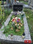 Be�ch�w, mogi�a indywidualna (2). Stan z dn. 25. 06. 2011 r. (fot. Tomasz Karolak).