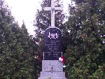 Stryk�w, ul. Cmentarna, mogi�a zbiorowa. Stan z dn. 31. 10. 2011 r. (fot. Zbigniew Adamas).