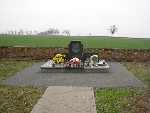 Stara Rawa, mogi�a zbiorowa. Stan z dn. 17. 11. 2013 r. (fot. Jacek Kaczorowski).