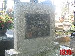 Chodecz, ul. Warszawska, mogi�a indywidualna (1). Stan z dn. 01. 05. 2012 r. (fot. Tomasz Karolak).