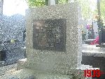 Chodecz, ul. Warszawska, mogi�a indywidualna (1). Stan z dn. 01. 05. 2012 r. (fot. Tomasz Karolak).