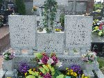 Opor�w, gr�b rodzinny (2). Stan z dn. 31. 05.2015 r. (fot. Witold Rapsiewicz).