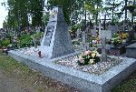 Pacyna, mogi�a zbiorowa. Stan z dn. 15. 05. 2011 r. (fot. Krzysztof Zadro�ny / www.tradytor.pl).